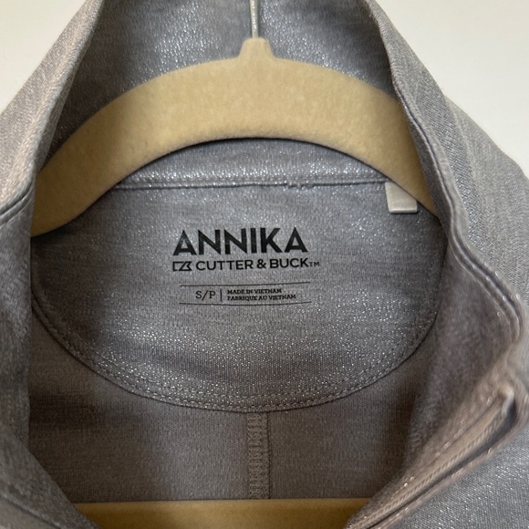 Cutter & Buck Annika Metallic Gray Top - Picture 2 of 5
